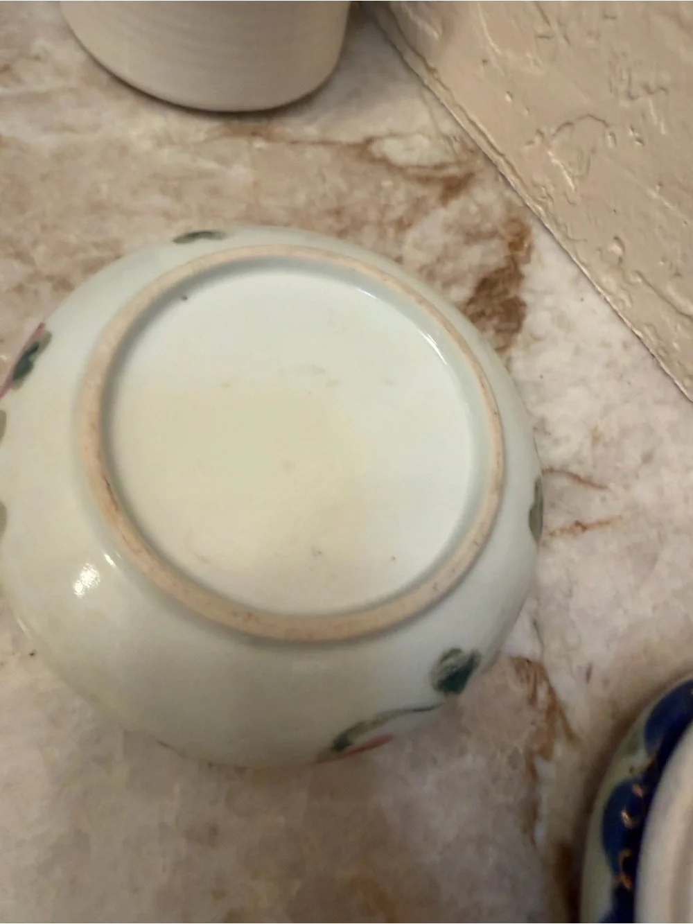 Vintage Antique porcelain handpainted moriage trinket box
